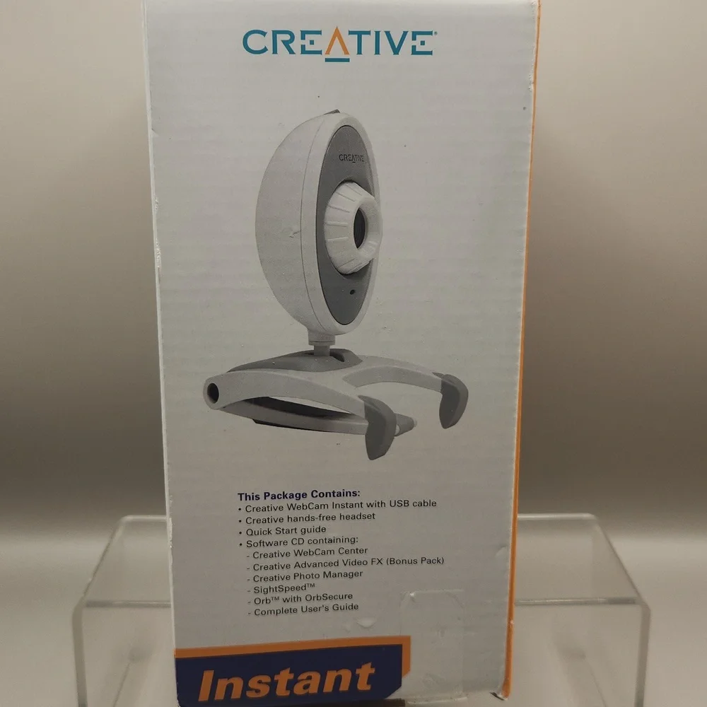 Creative Labs Webcam Instant Model VF0040 -White With Headset